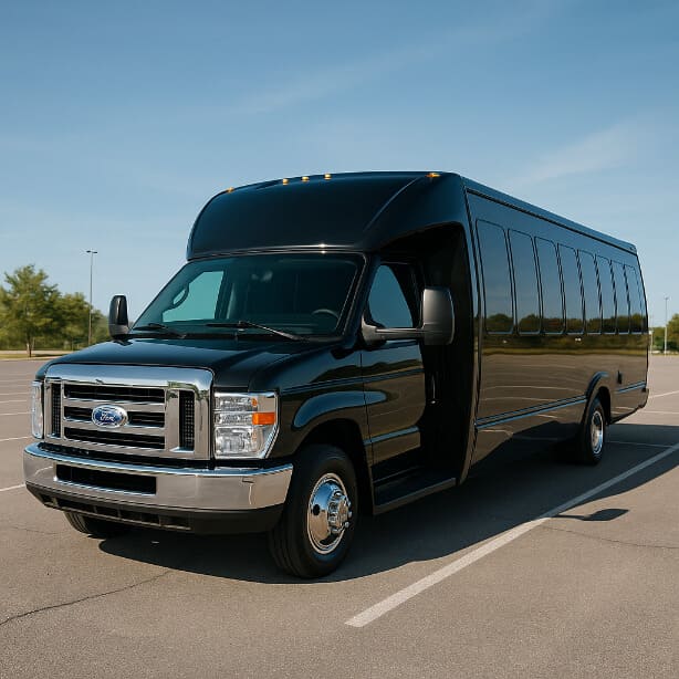 Nampa Coach Bus Service 18 Passenger Minibus
