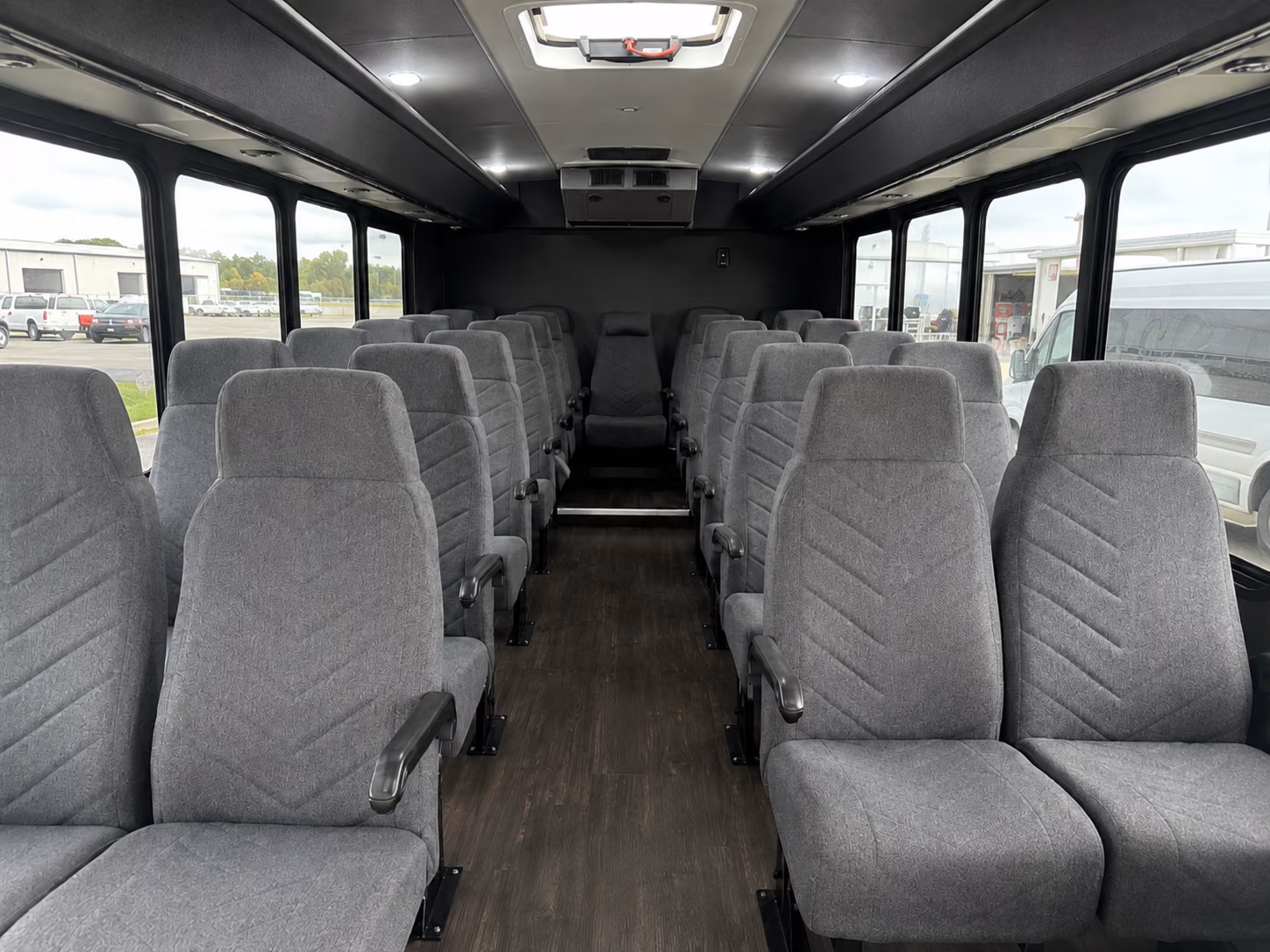 bridal party bus rentals on your nampa wedding morning