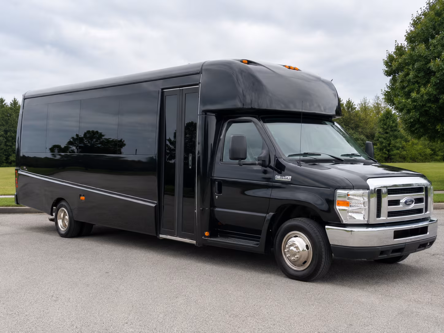 charter buses for large nampa prom groups across canyon county