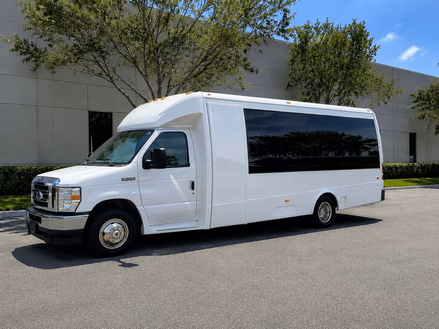 charter buses to the ford idaho center for corporate events