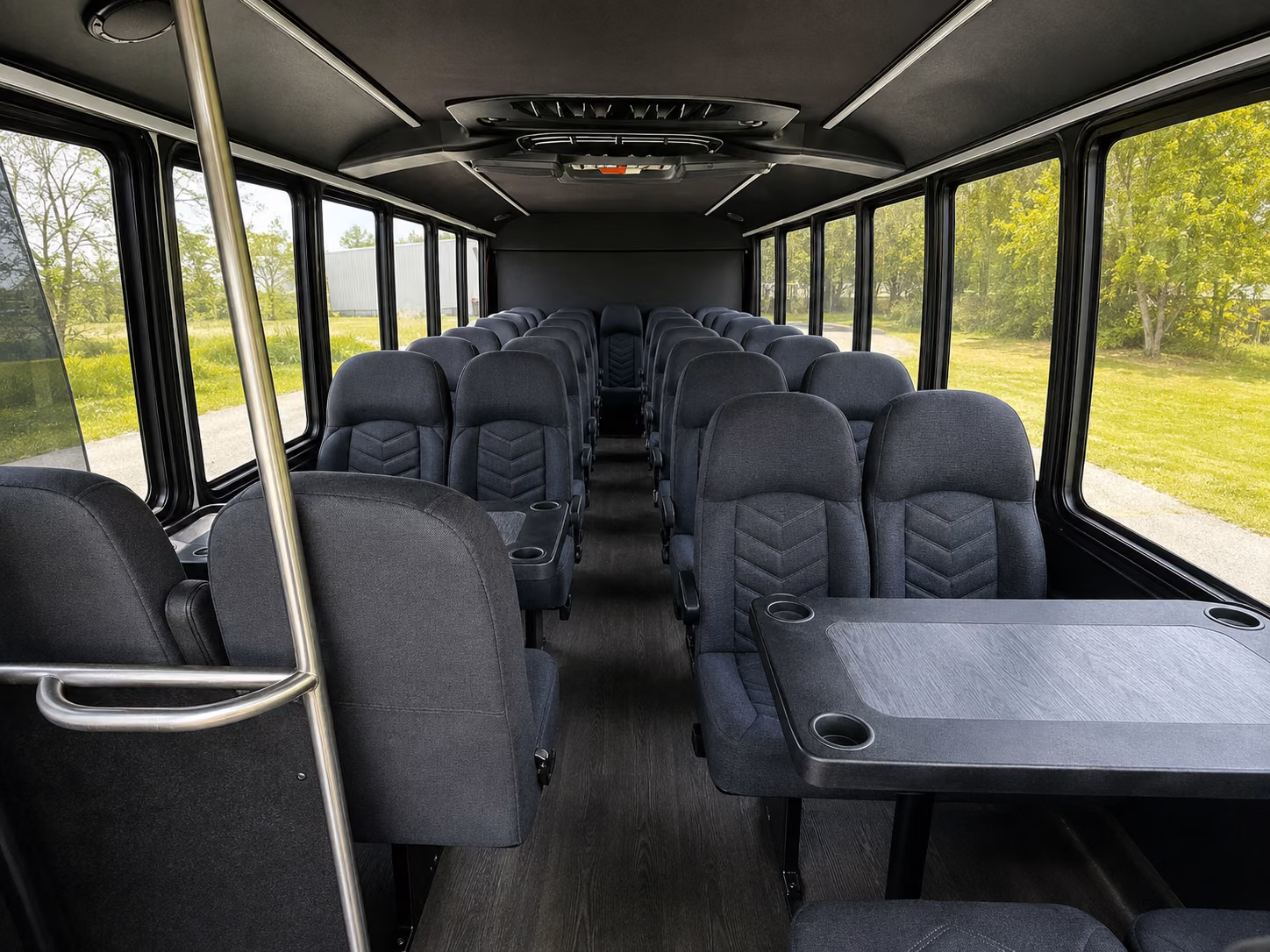minibus rentals for small group wine tastings in the nampa area