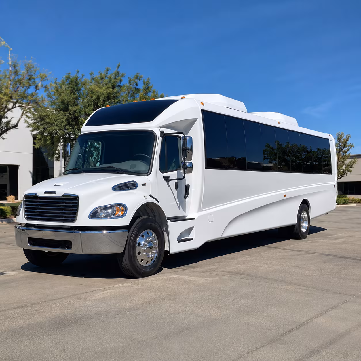 nampa 25 passenger minibus