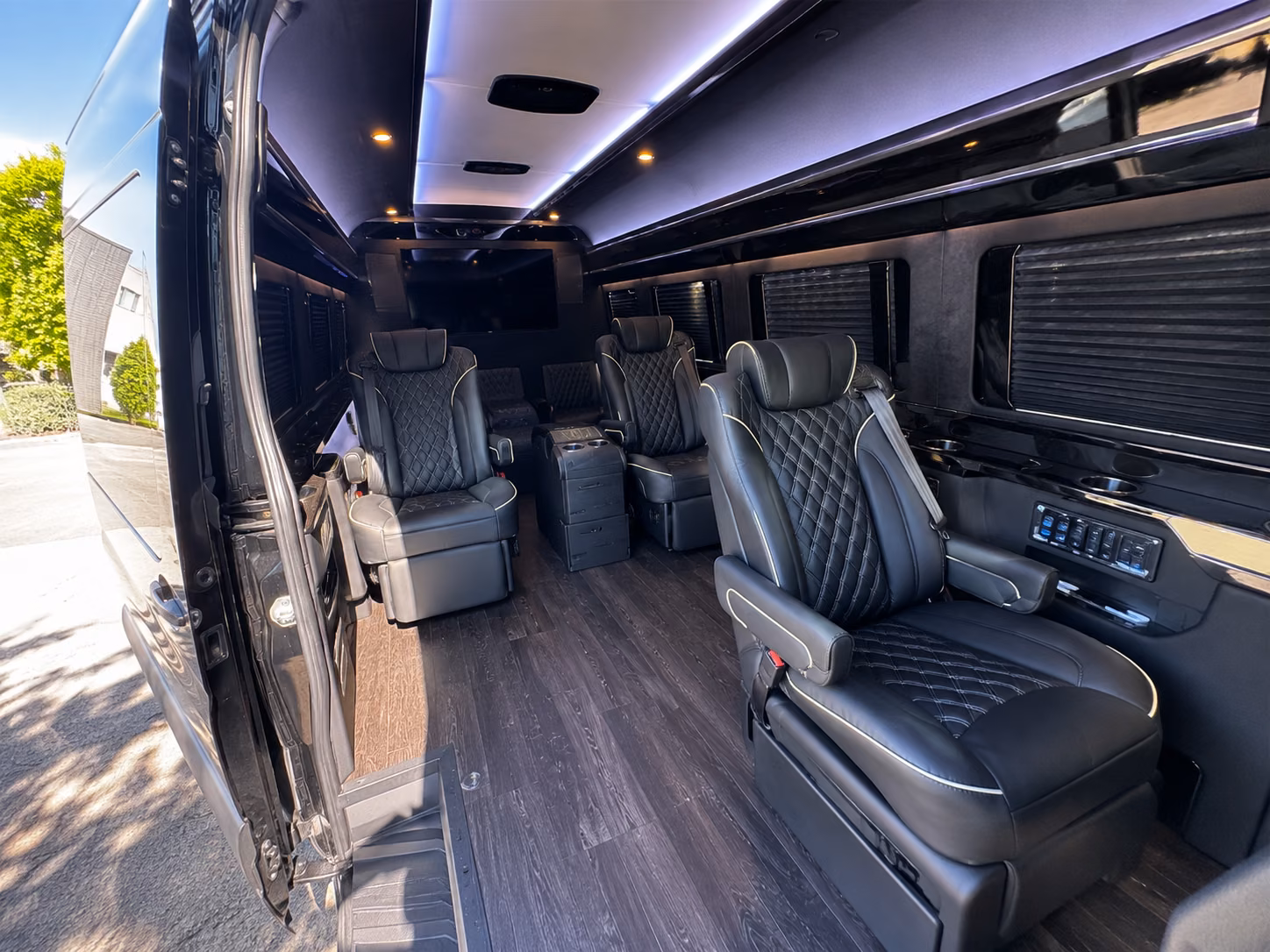 nampa sprinter van with driver inside