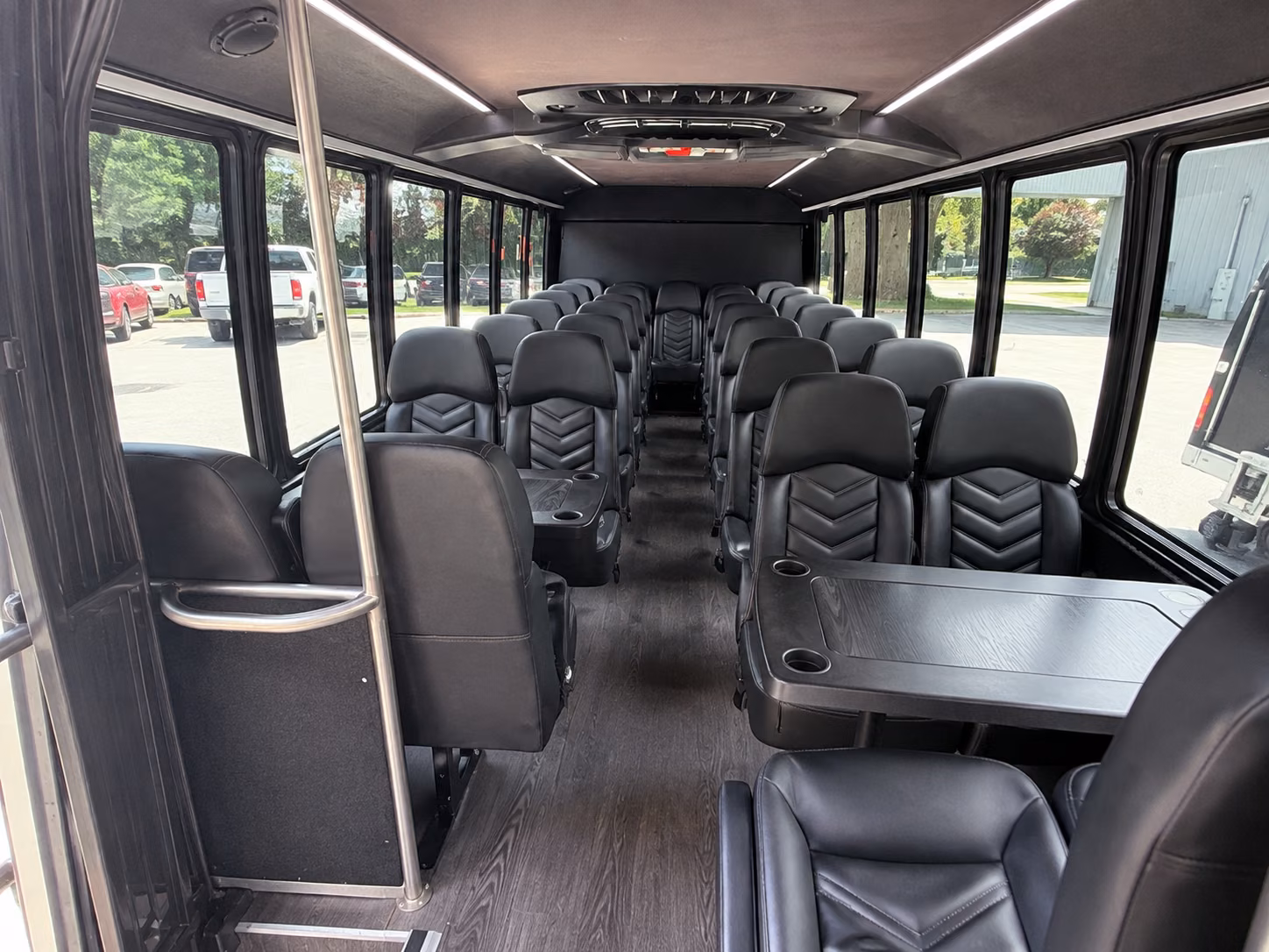 shuttle buses between nampa hotels and your wedding venue